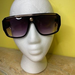 SUNGLASSES 😎